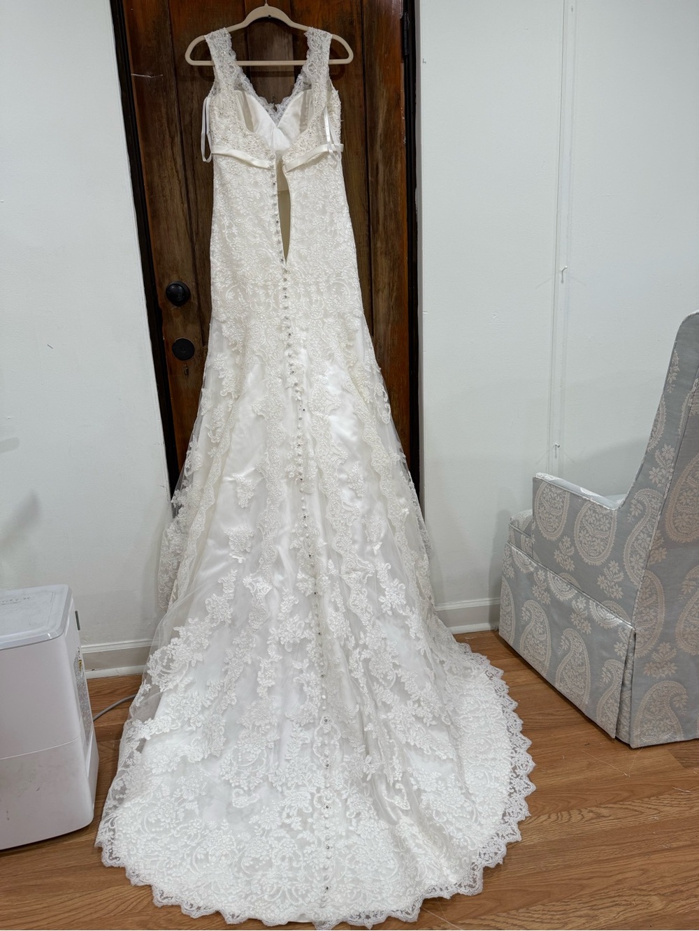 Allure Lace Bridal Gown in Ivory